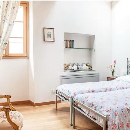 Alla Torre Del Barbarossa B&B Foresteria Mandello del Lario Ngoại thất bức ảnh
