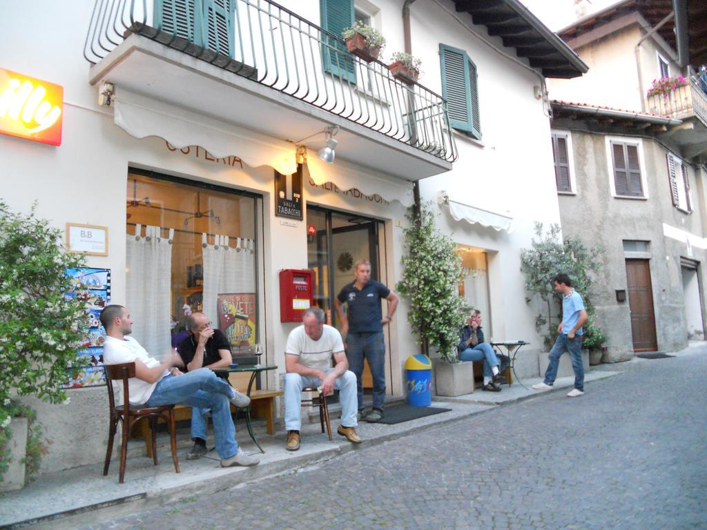 Alla Torre Del Barbarossa B&B Foresteria Mandello del Lario Ngoại thất bức ảnh